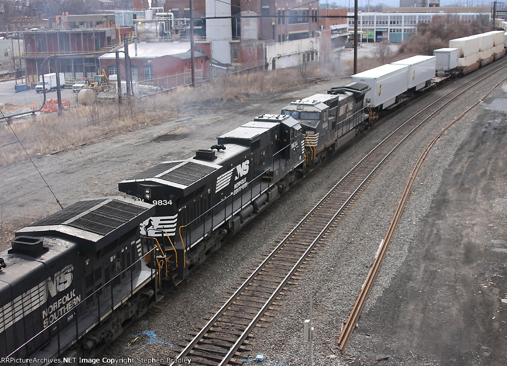 Westbound intermodal train